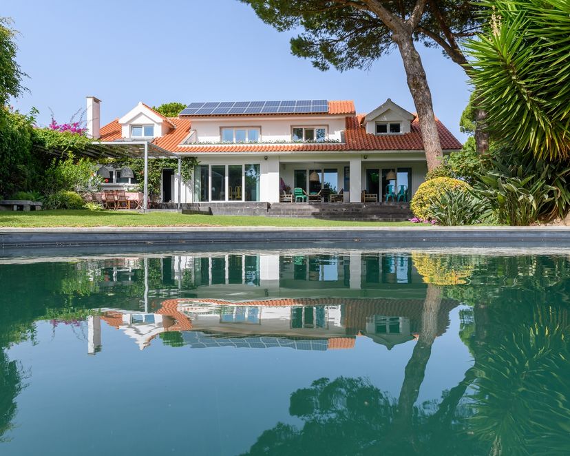 Villa in Portugal, Birre