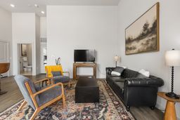 Luxury Townhouse-style Apartment Hgv 1022