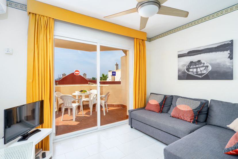 Apartment in Riviera Del Sol - Fase I, Spain