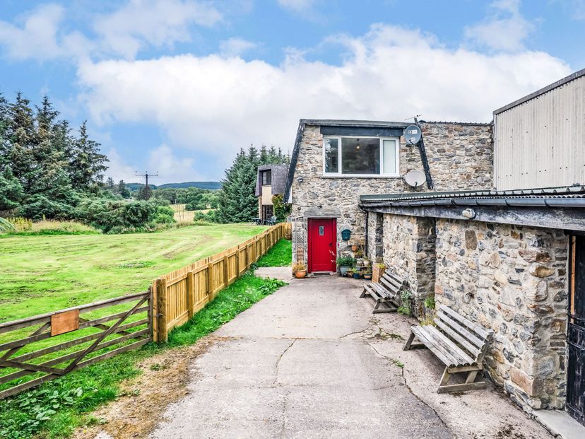 House in Loch Ness West, Scotland