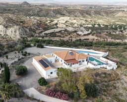 Holiday home with private pool in Andalucía, Spain