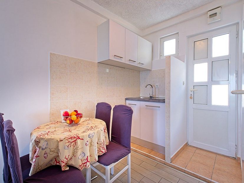 Apartment in Mlini, Croatia