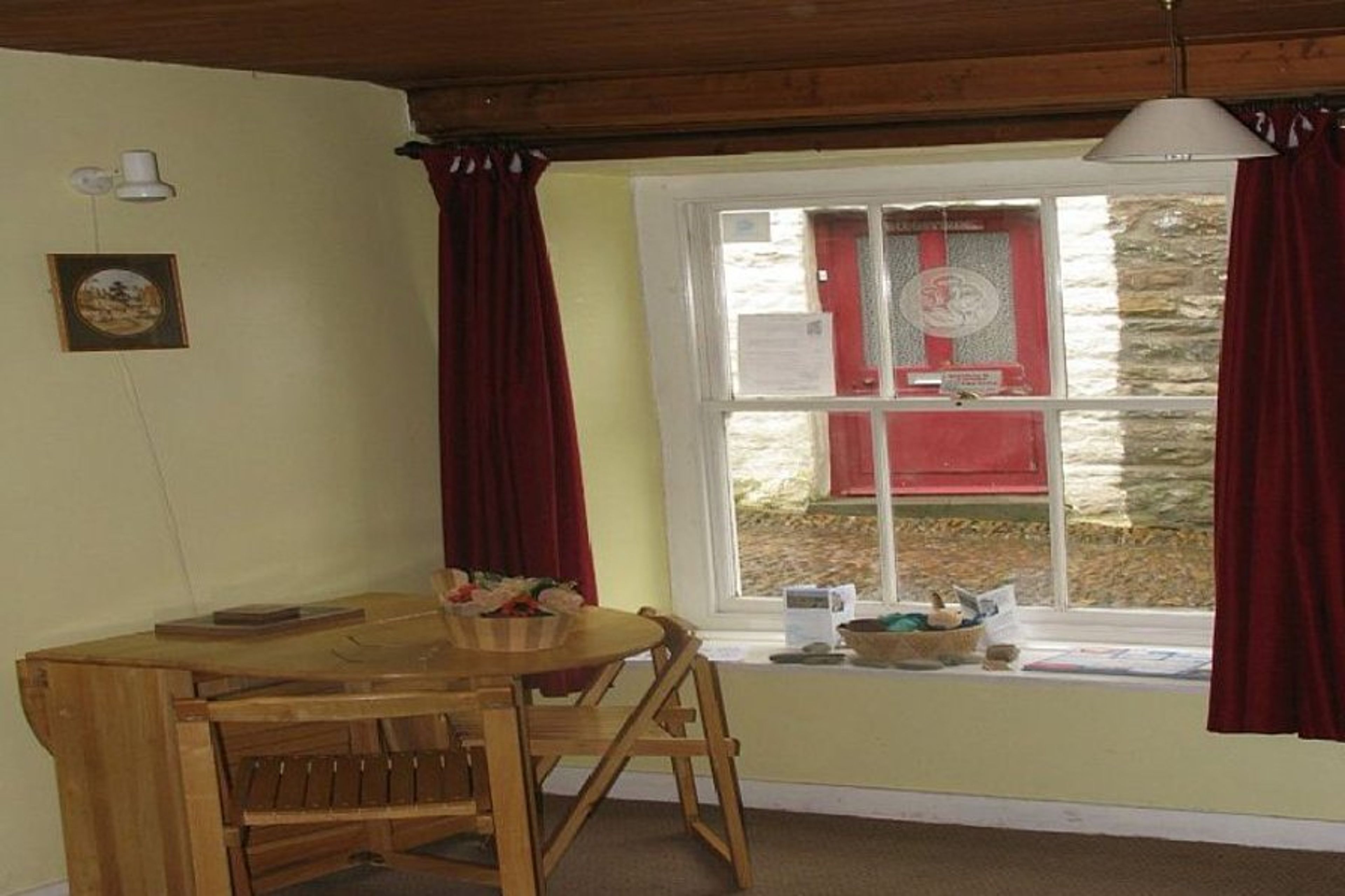 Cobble Cottage Dining