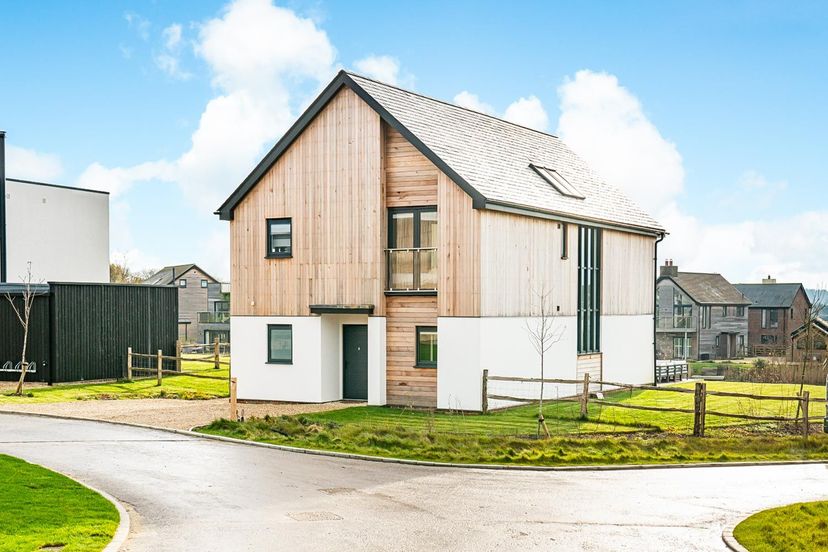 Villa in Crossways, England