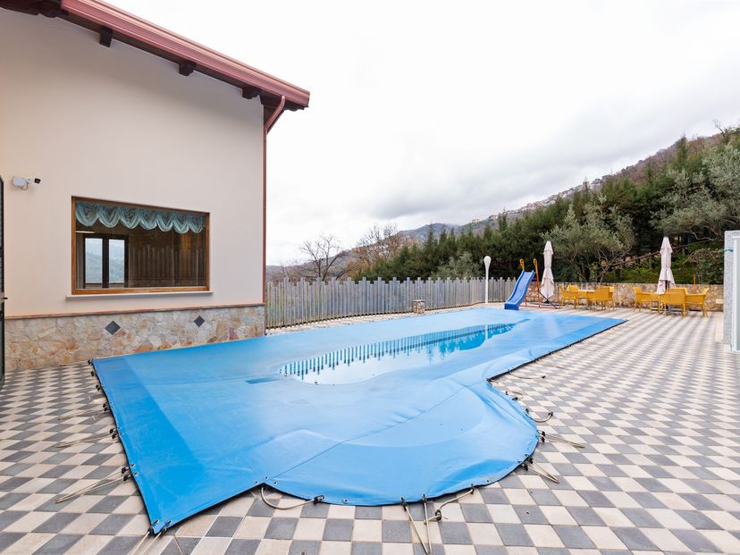 Villa in San Mango d'Aquino, Italy