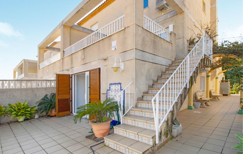 Apartment in Playa Oliva, Spain