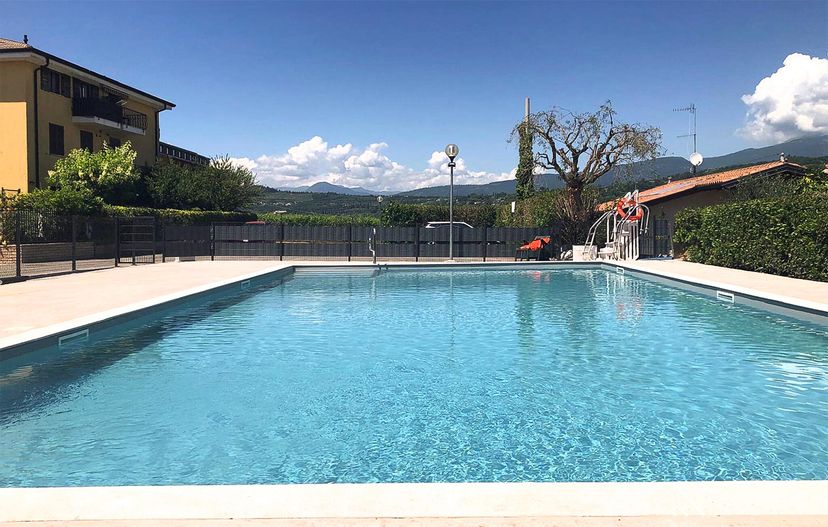 Apartment in Bardolino, Italy