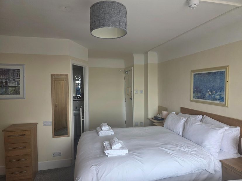 Apartment in Central, England