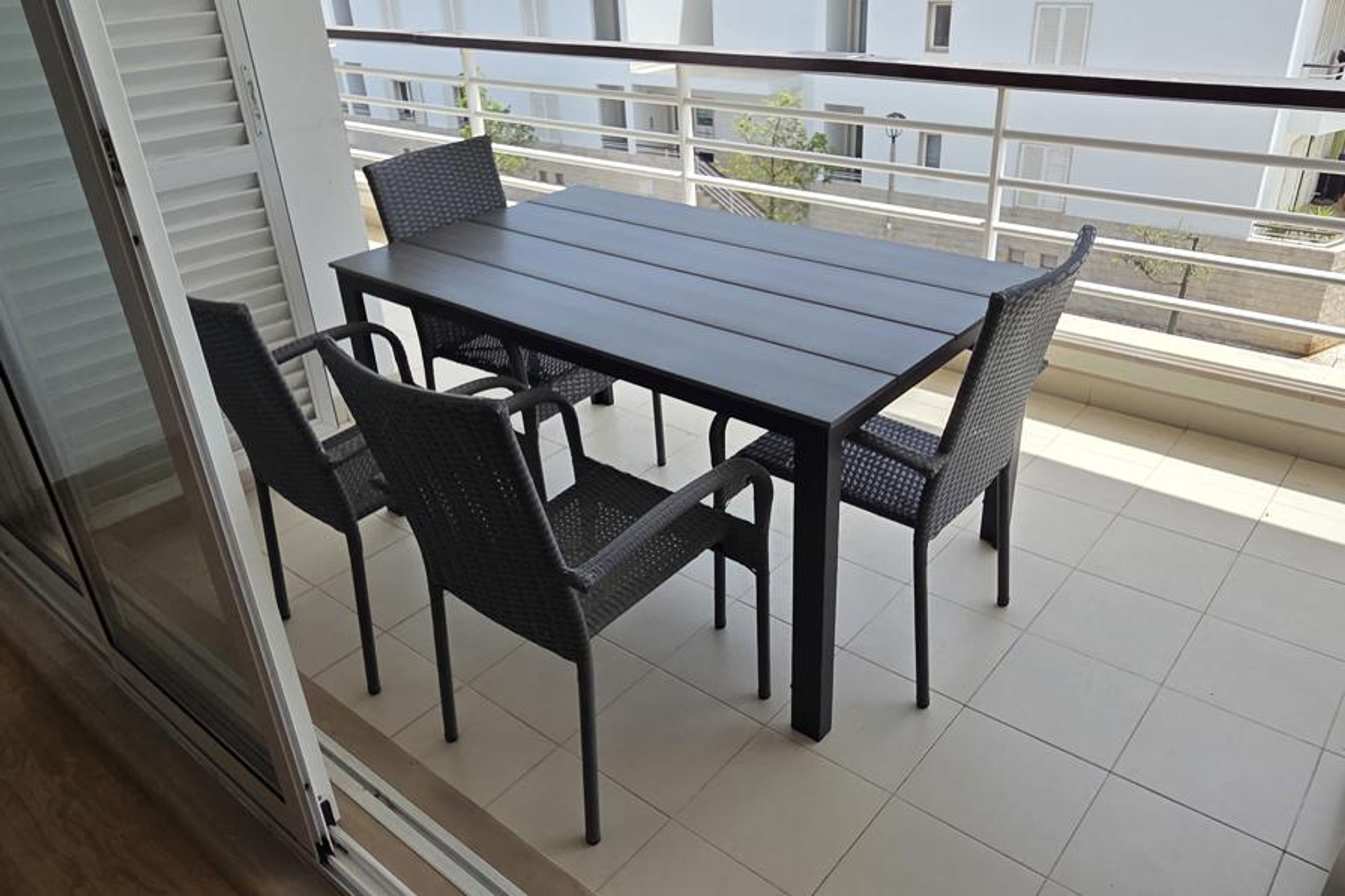 Alfresco dining!
