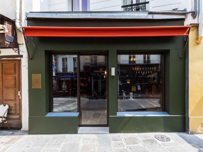 Apartment in Les Halles, Paris