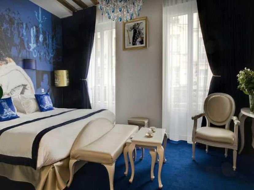 Apartment in Les Halles, Paris