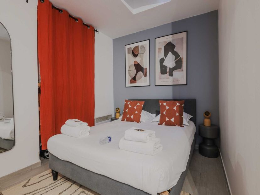 Apartment in France, Batignolles