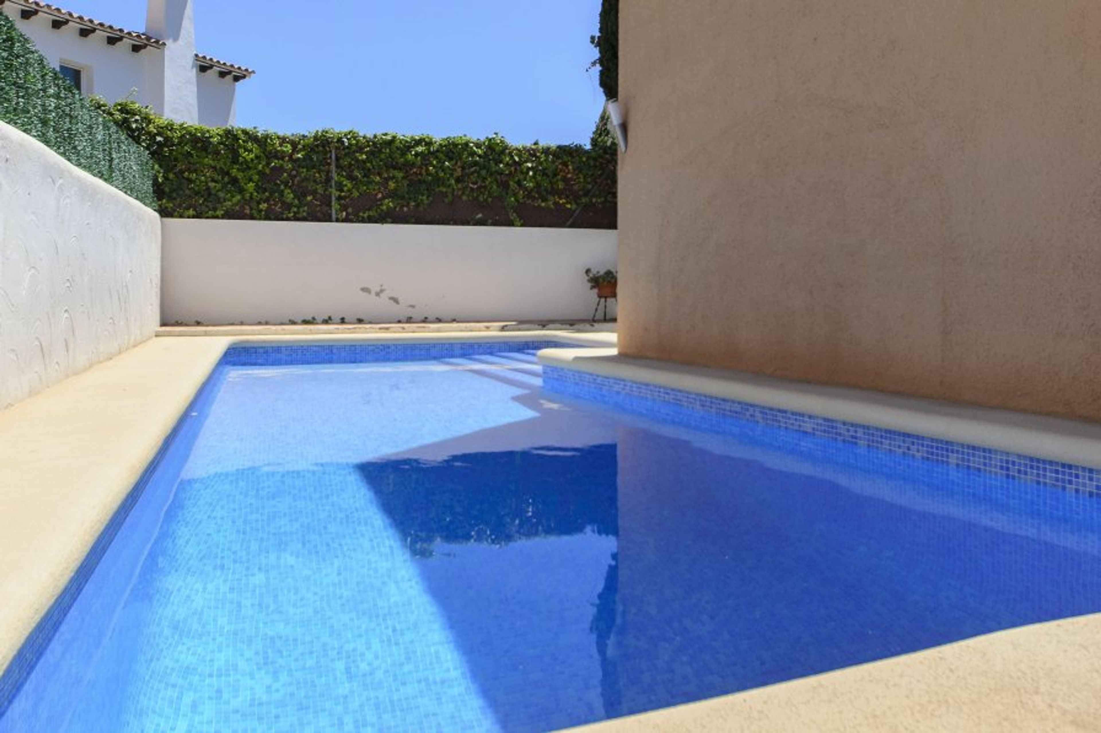 Private swimming pool