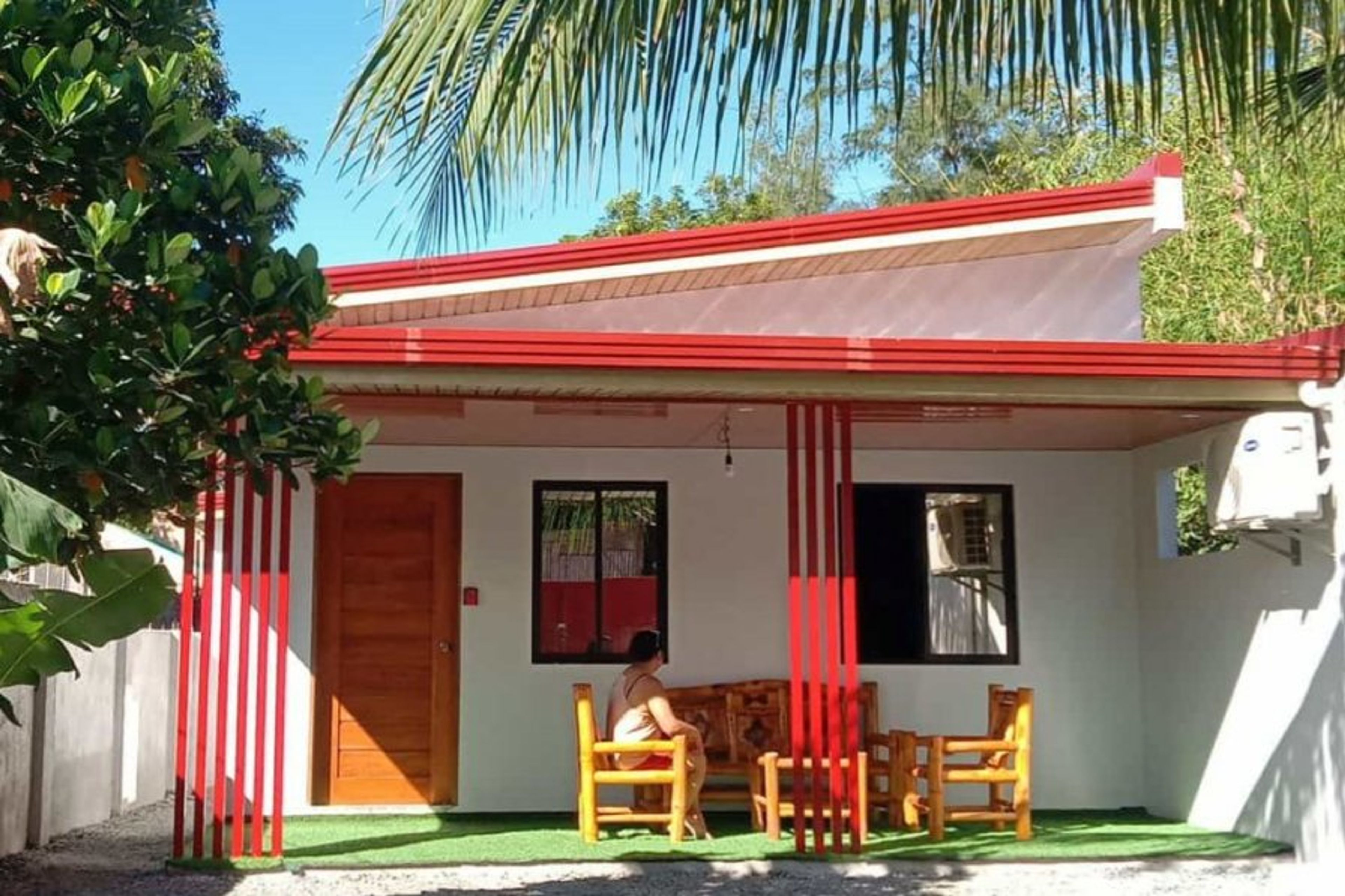 Unwind on the front porch, cook up a barbecue, enjoy a laid-back vibe