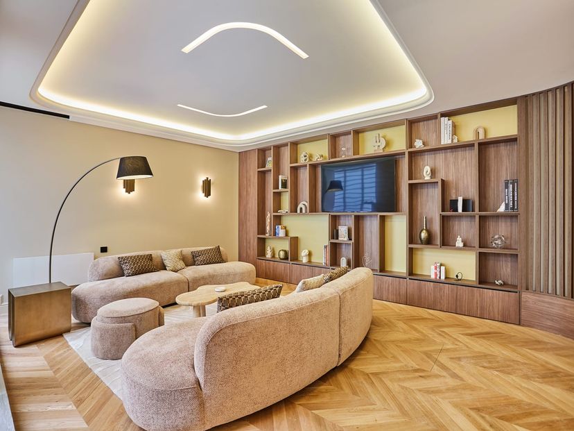Apartment in Les Archives, Paris