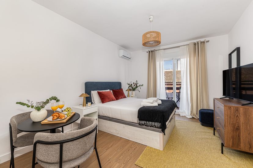 Apartment in Triana Este, Spain