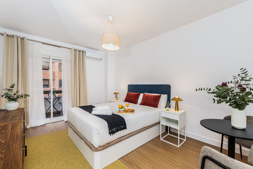 Apartment in Triana Este, Spain