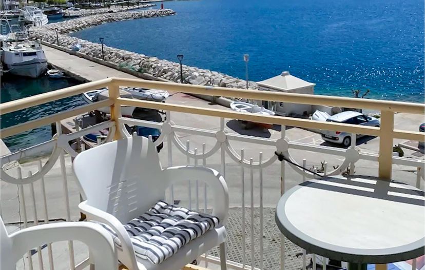 Studio_apartment in Podgora, Croatia