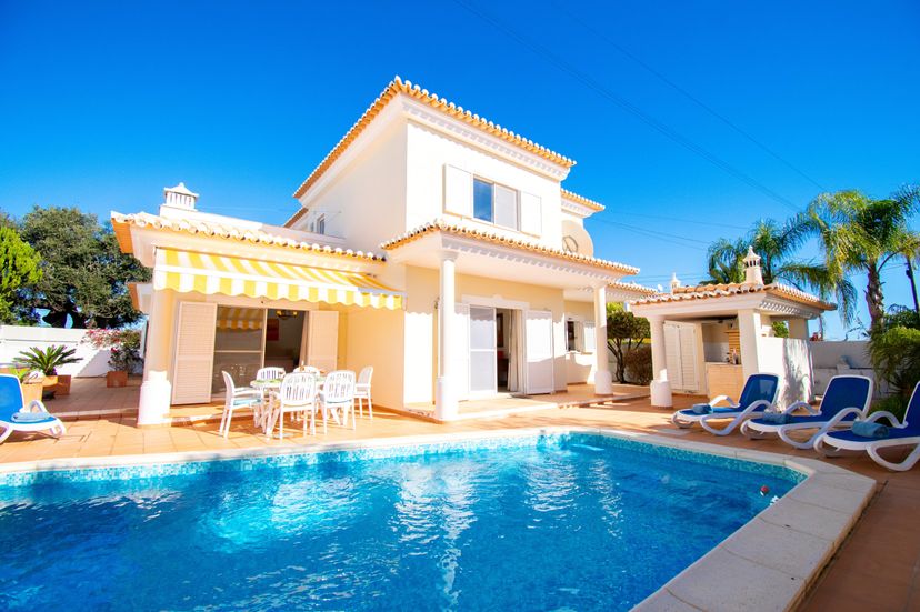 Villa in Mato Serrão, Algarve