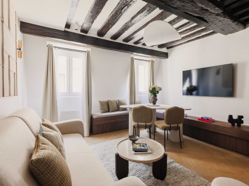 Apartment in Sorbonne, Paris