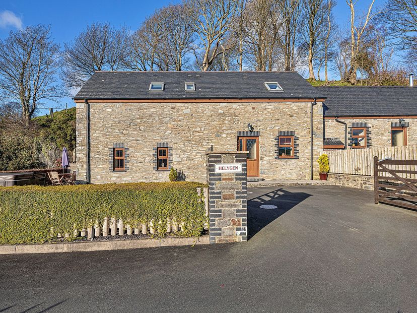Cottage in Ceulanamaesmawr, Wales