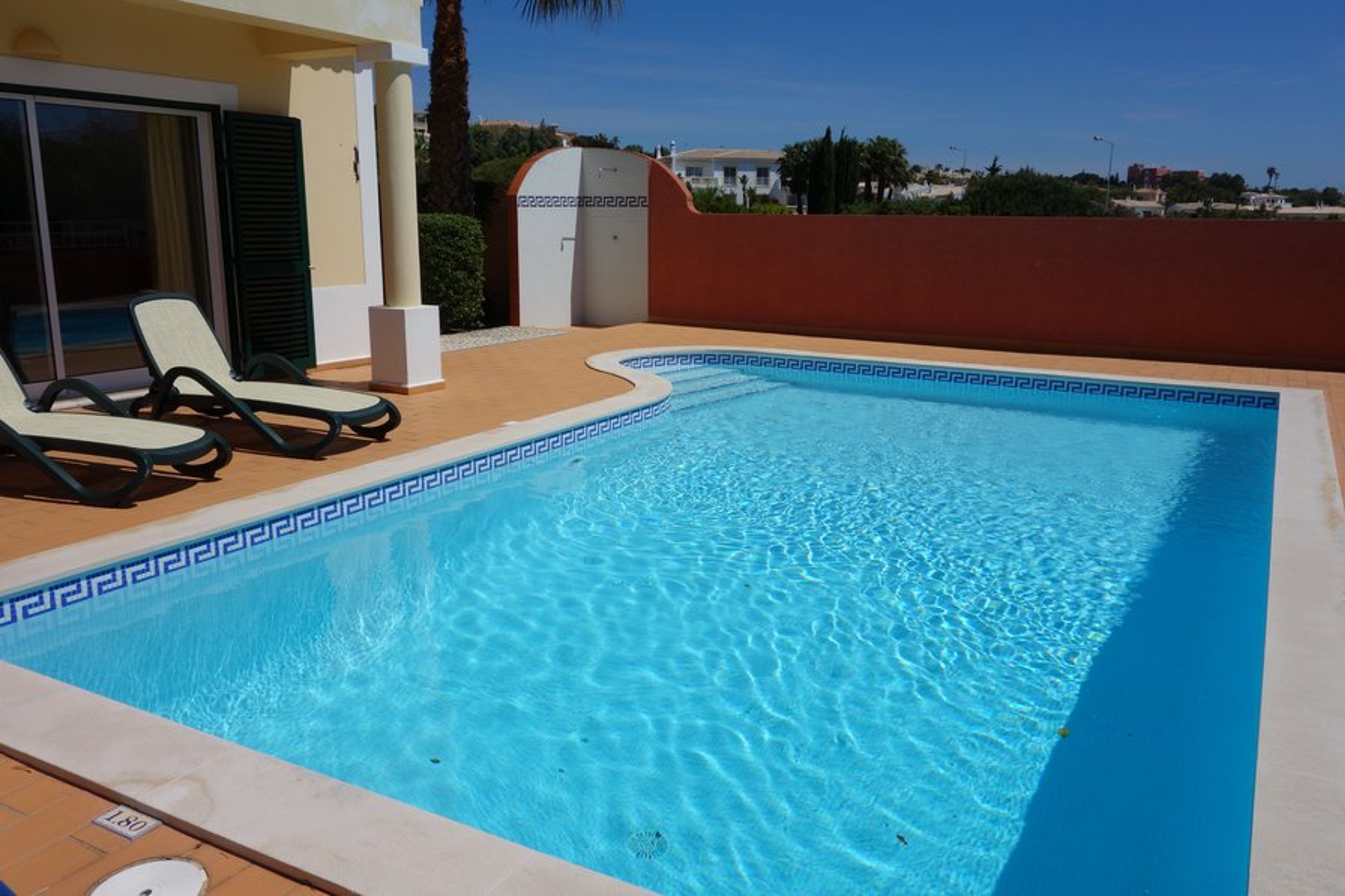 Casa Encantadora swimming pool