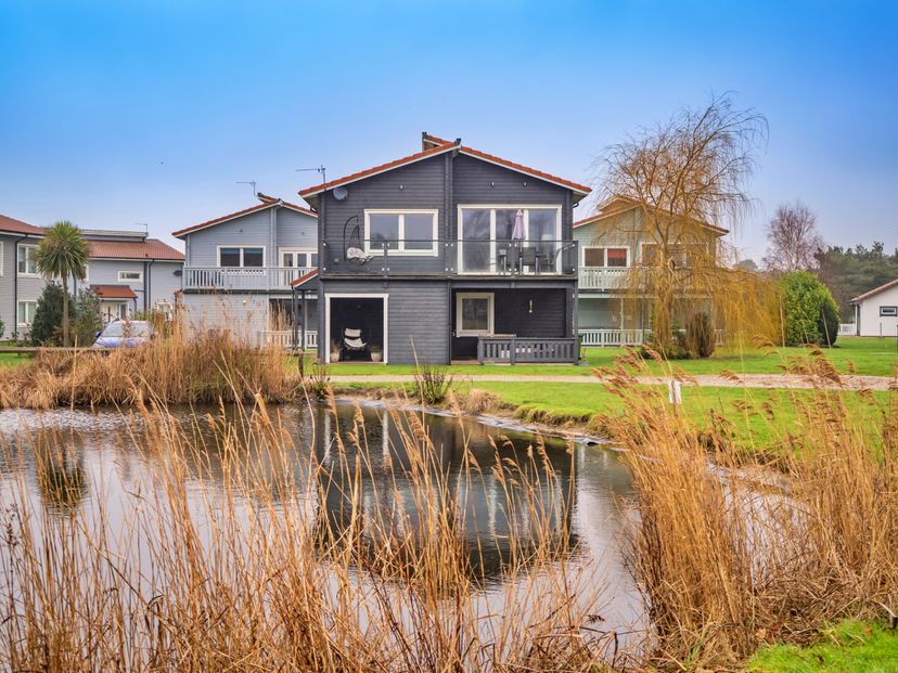 House in Fritton And St. Olaves, England