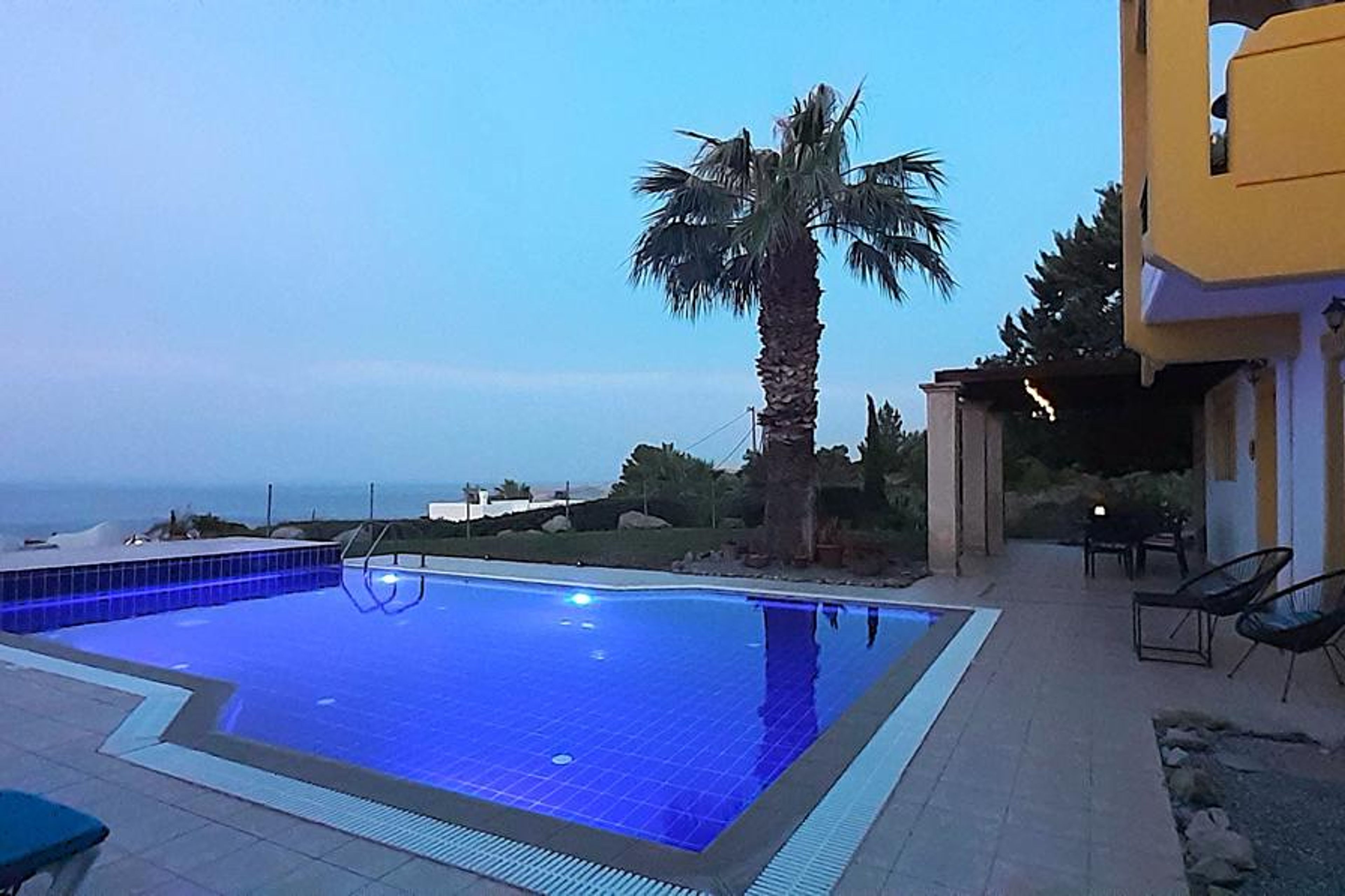 Evenings at the villa.