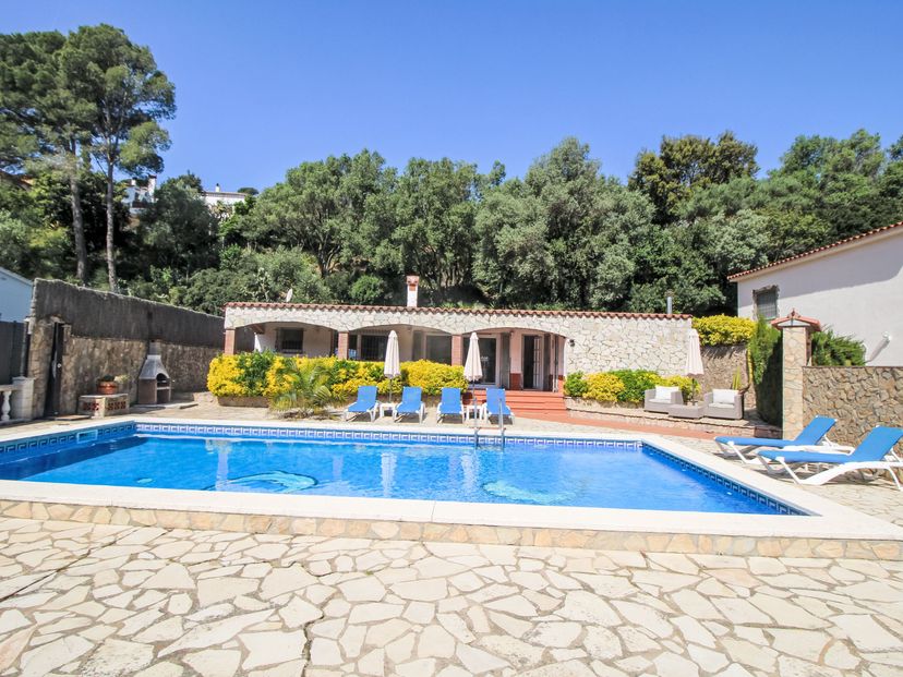 Villa in Urbanització Mas Mato, Spain
