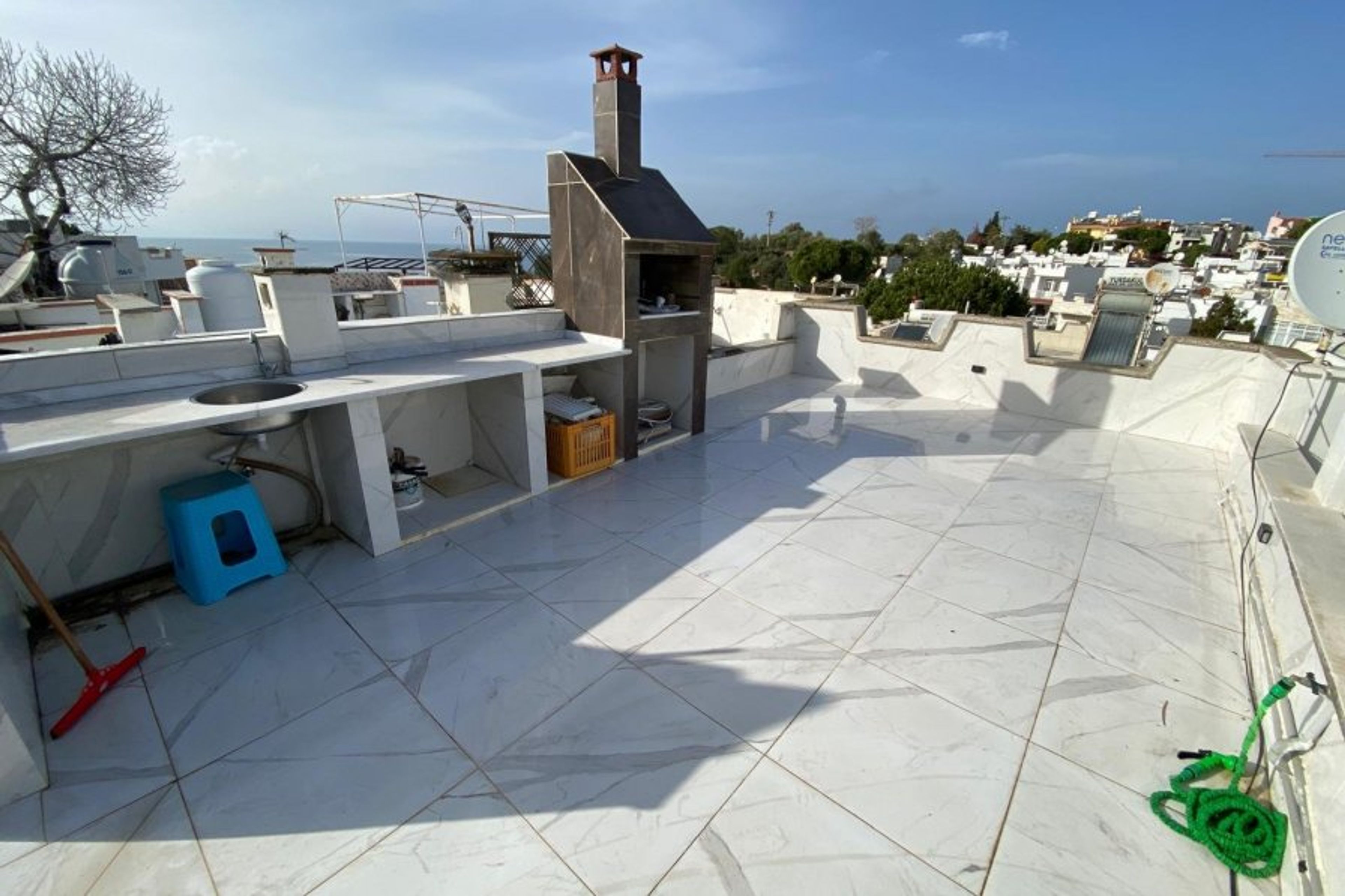 Roof Sun Terrace