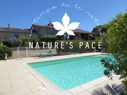 South of France holiday gite rental with shared pool