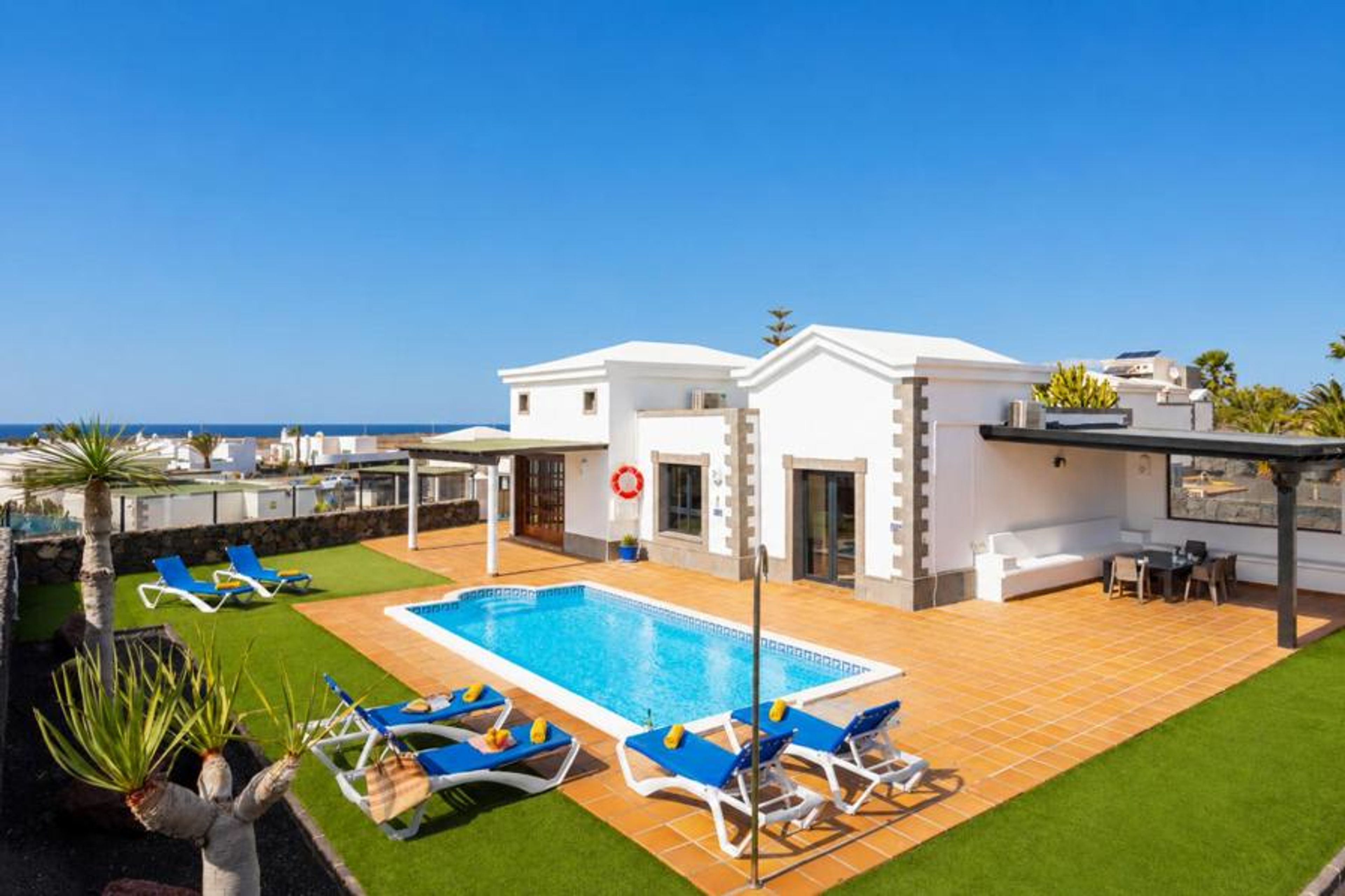 Beautiful villa with private pool and terrace