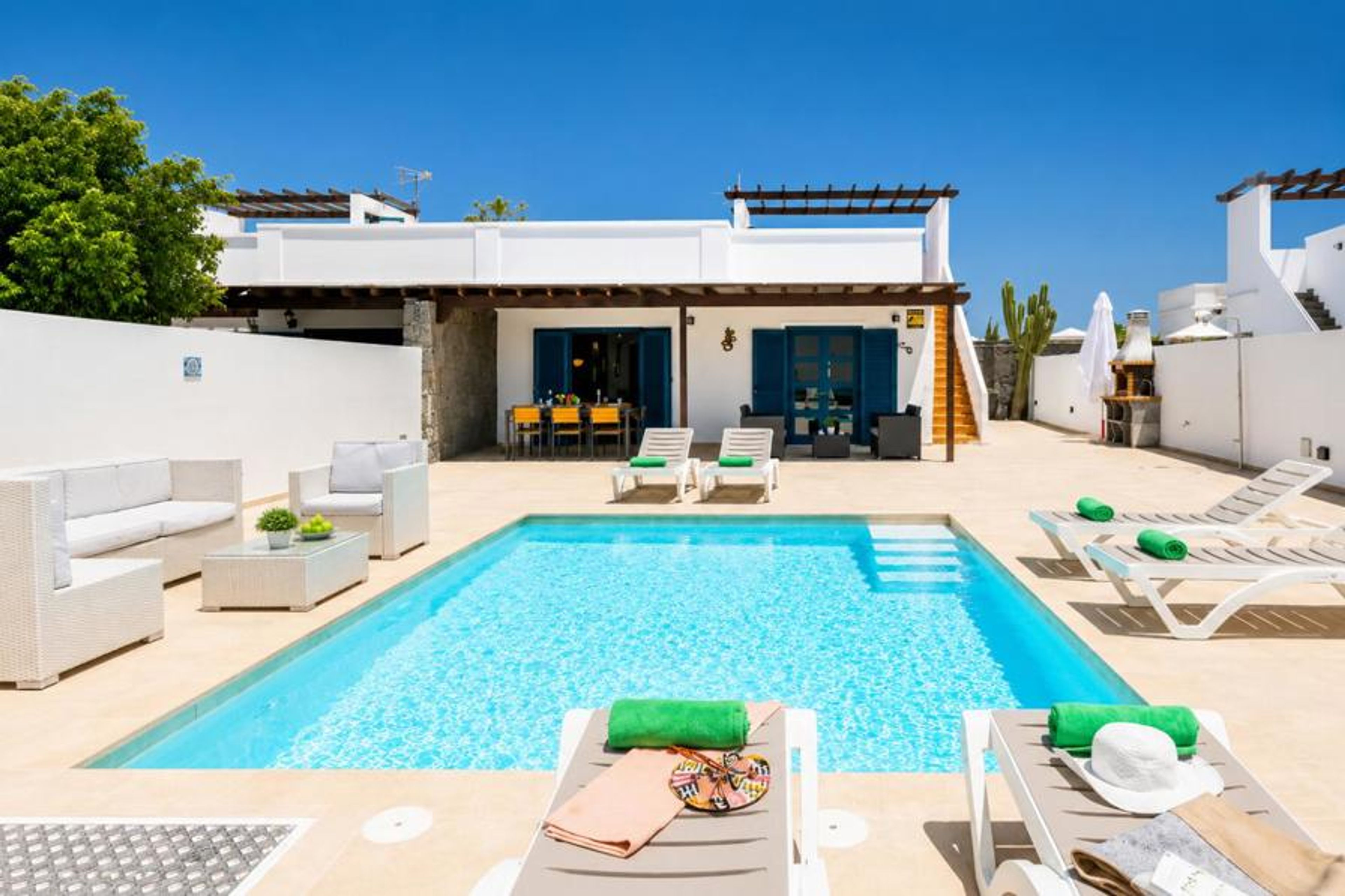Beautiful villa with private pool and terrace