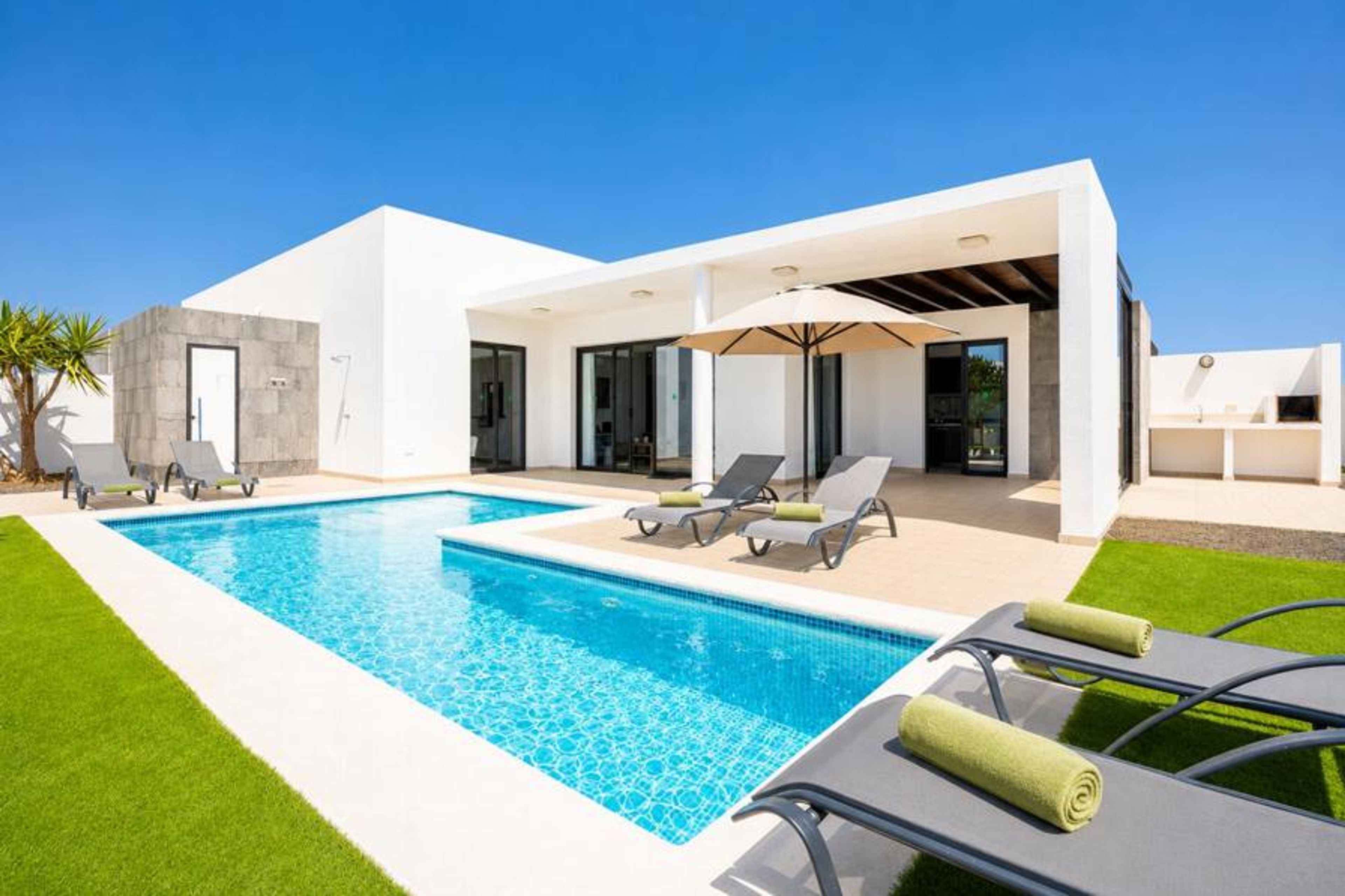 Beautiful villa with private pool and terrace