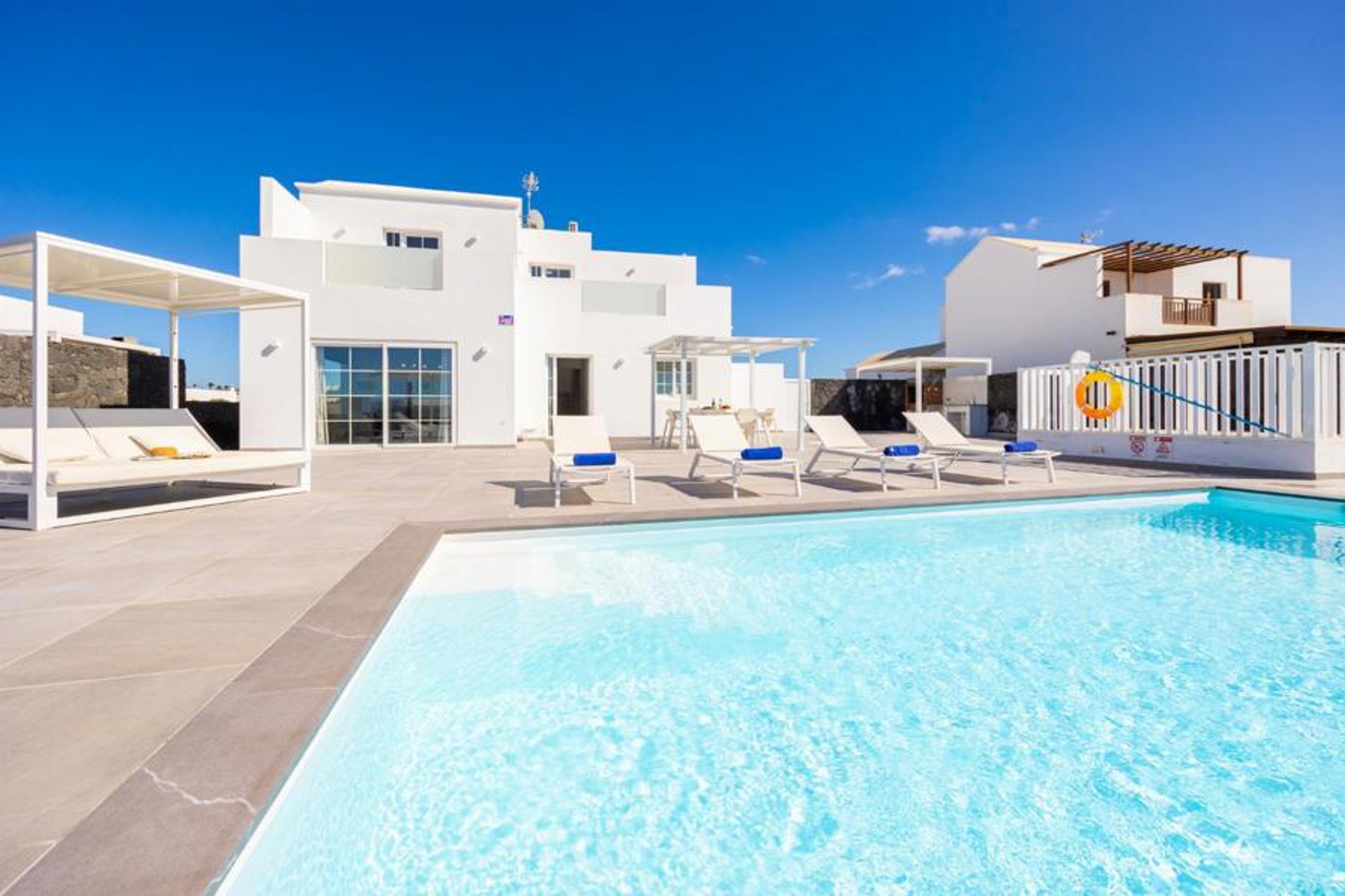 Beautiful villa with private pool and terrace