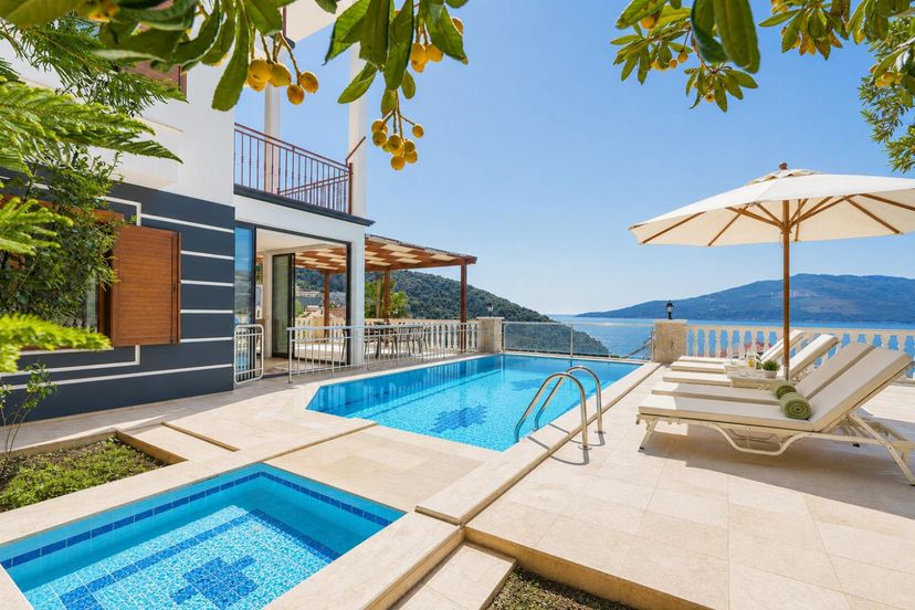 Villa in Turkey, Kalkan: Beautiful villa with private pool and terrace with sea views