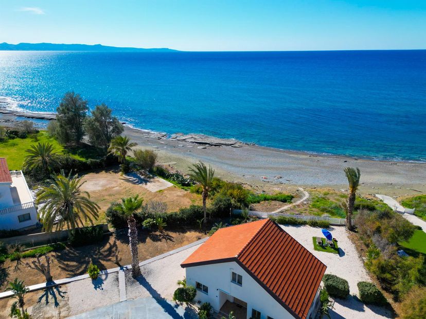 Villa in Nea Dimmata, Cyprus