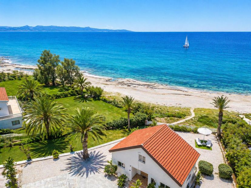 Villa in Nea Dimmata, Cyprus
