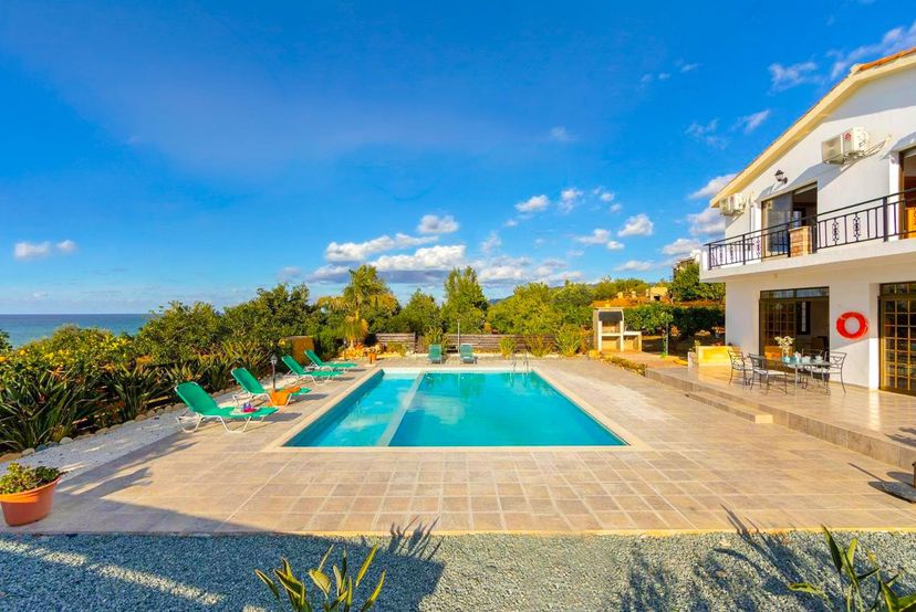 Villa in Argaka, Cyprus