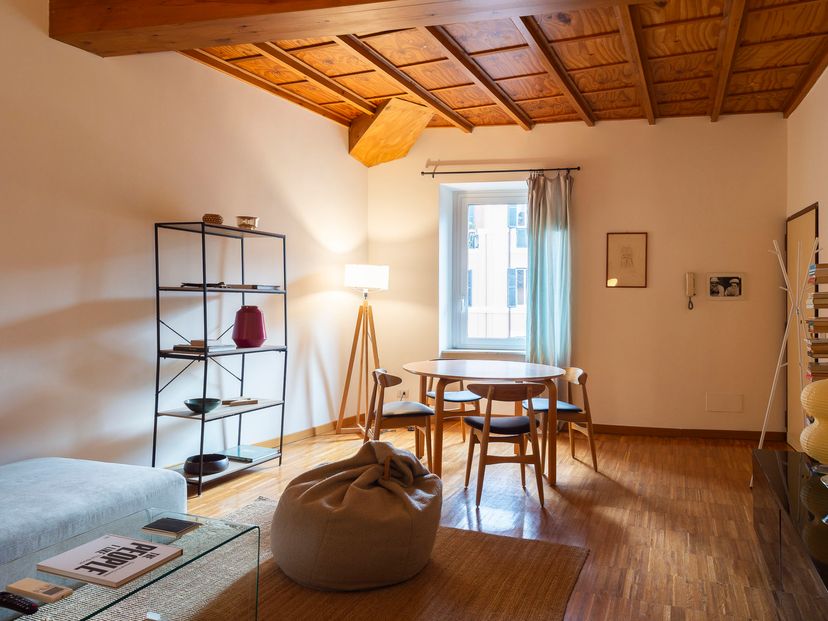 Apartment in Trastevere, Italy
