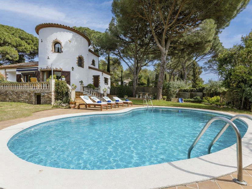 Villa in Urbanització Residencial Begur, Spain
