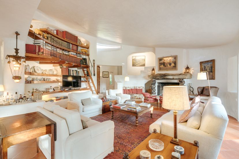 Villa in Quinta da Marinha, Lisbon Metropolitan Area