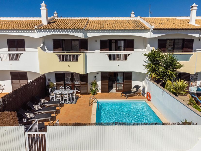 Villa in Galé, Algarve