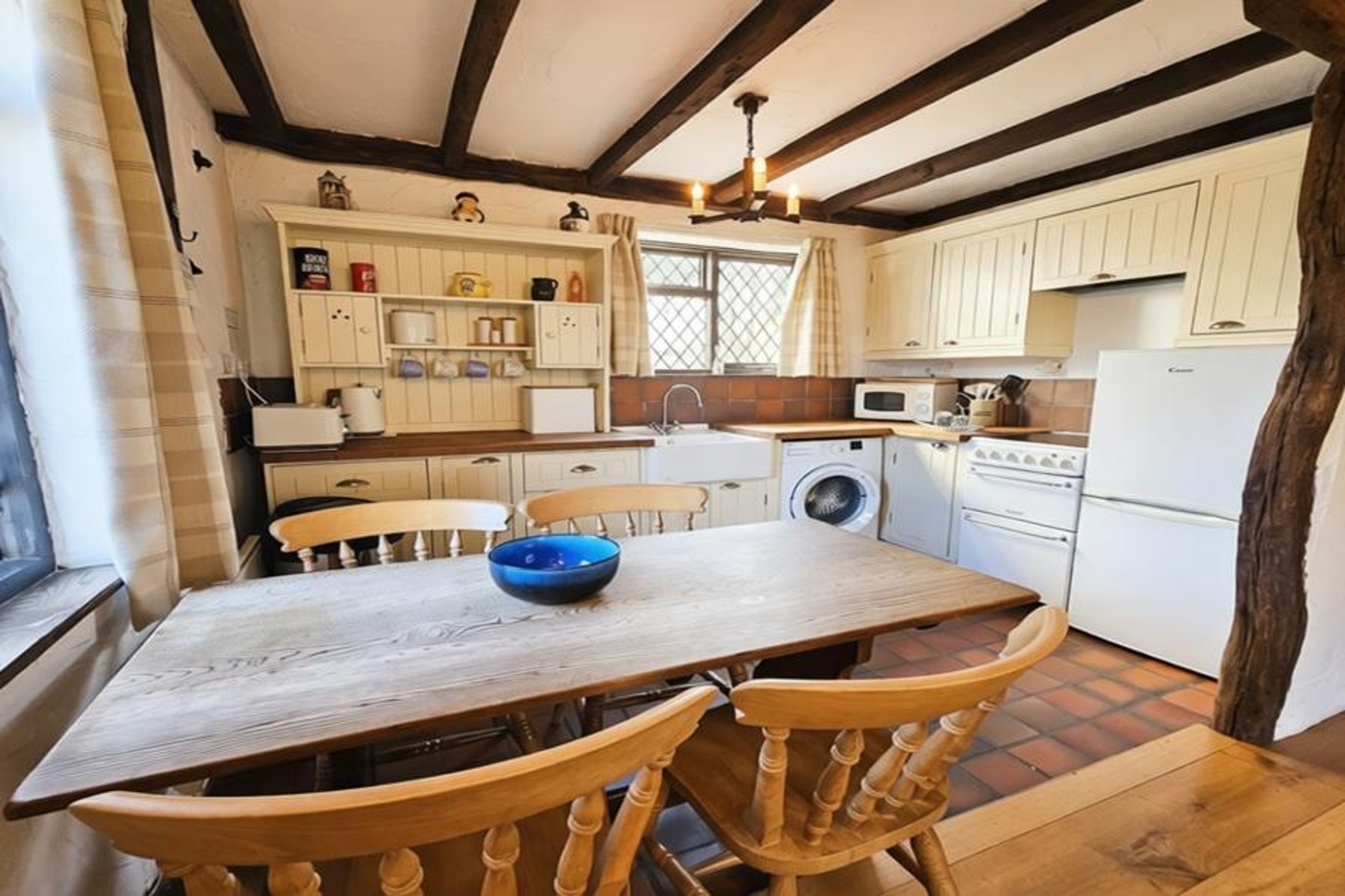 Kitchen 2