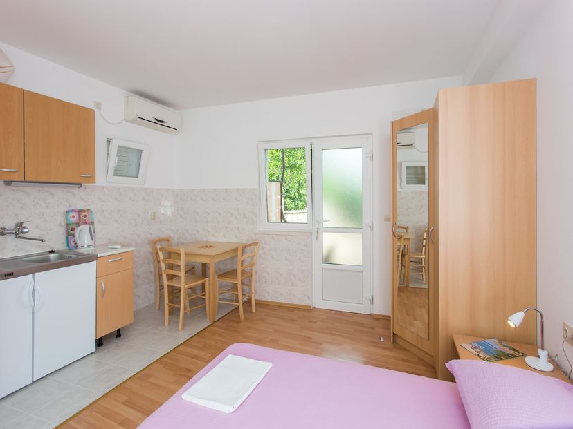 Apartment in Mlini, Croatia