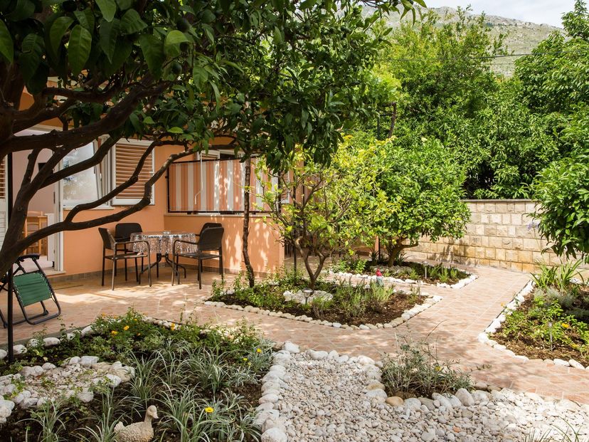 Apartment in Mlini, Croatia