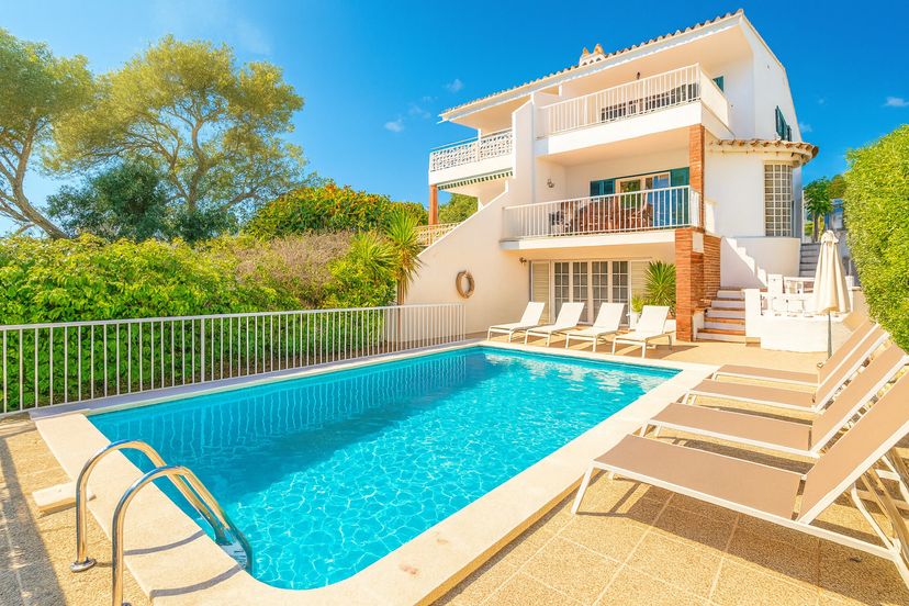 Villa in Cala Galdana, Menorca