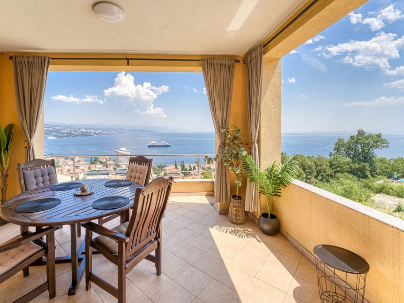 Apartment in Croatia, Opatija
