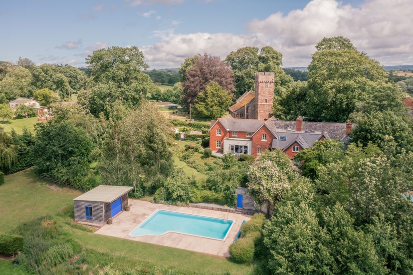 House in United Kingdom, Llantilio Crossenny