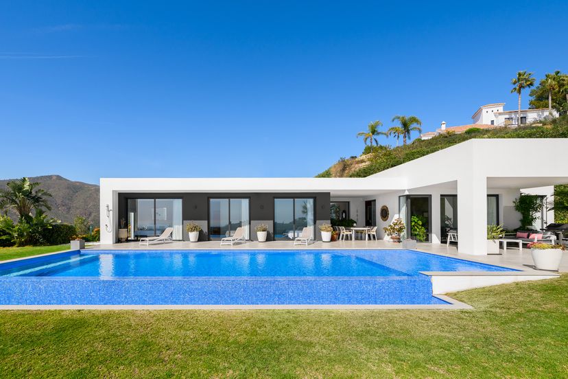 Villa in Montemayor, Spain
